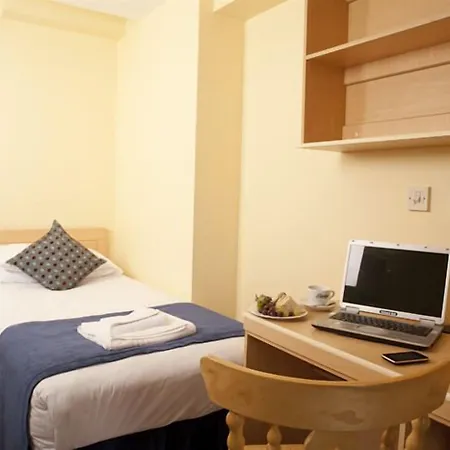 Menlo Park Апартаменты *